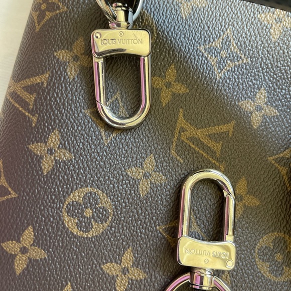 Louis Vuitton Briefcase - Picture 12 of 16